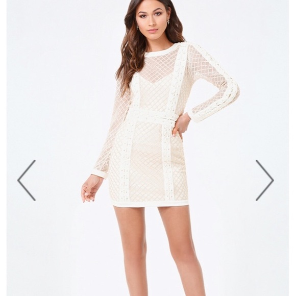 Bebe white dress with white and gold size 0 - Picture 2 of 6